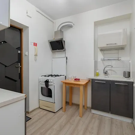 Dembowskiego Standard By Bookinghost Apartment